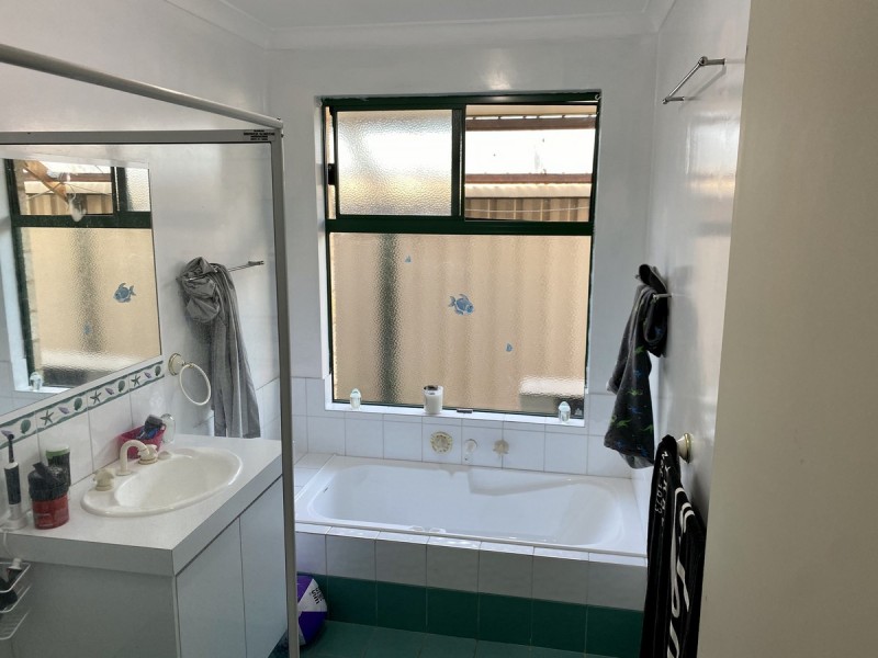 3 Dakota Close, West Busselton WA 6280