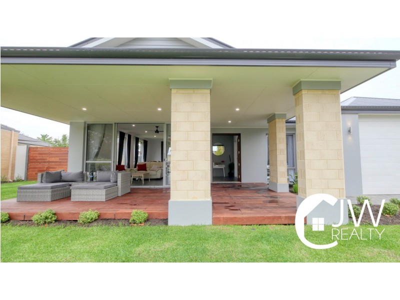 36 Almond Parkway, Yalyalup WA 6280