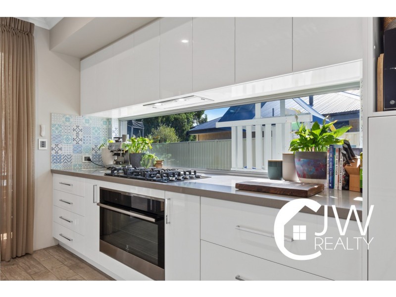 1 Waterville Road, Dunsborough WA 6281