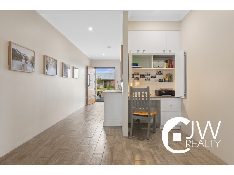 1 Waterville Road, Dunsborough WA 6281