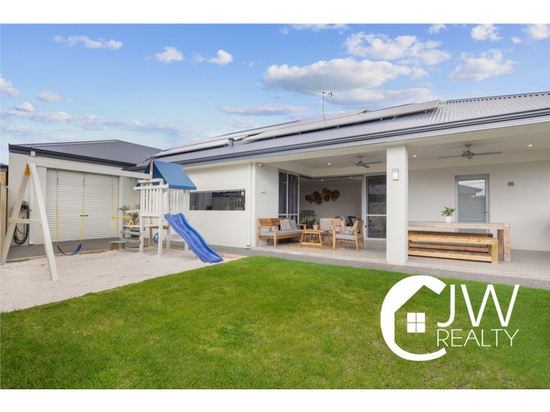 1 Waterville Road, Dunsborough WA 6281