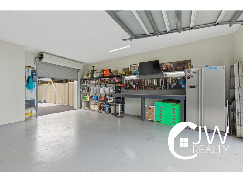 1 Waterville Road, Dunsborough WA 6281