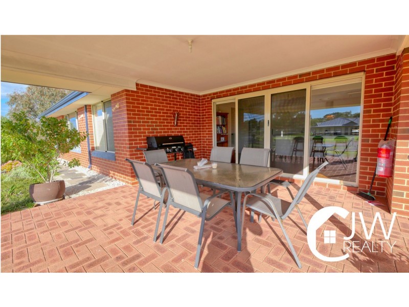 51 Peaceful Way, Ambergate WA 6280