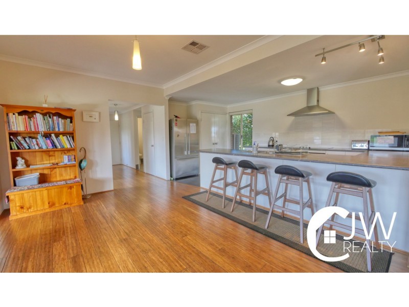 51 Peaceful Way, Ambergate WA 6280