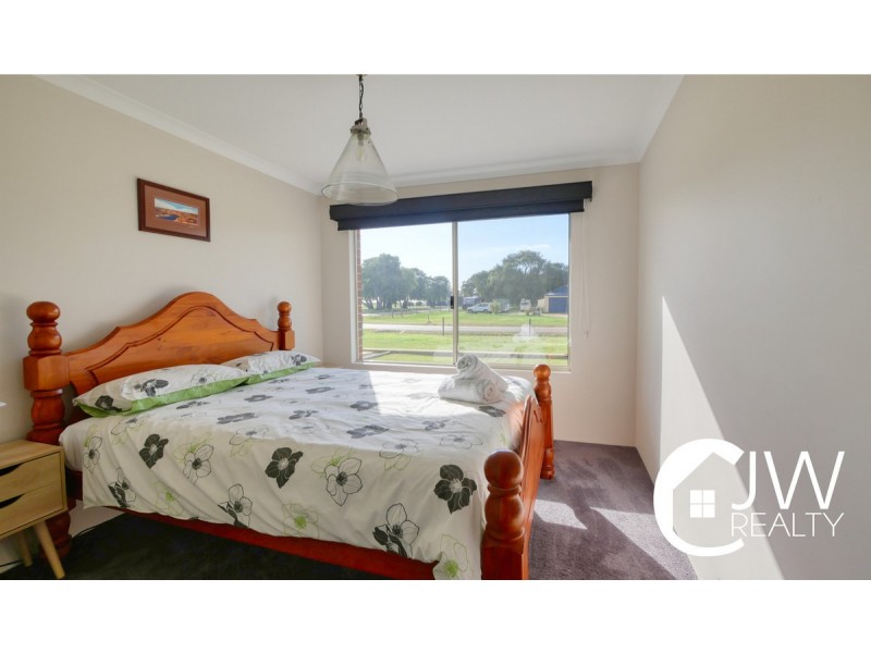 51 Peaceful Way, Ambergate WA 6280