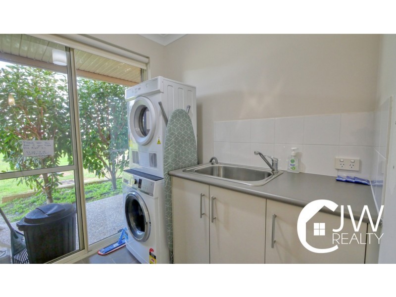 51 Peaceful Way, Ambergate WA 6280