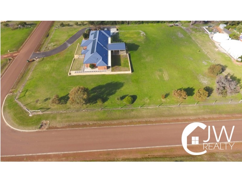 51 Peaceful Way, Ambergate WA 6280
