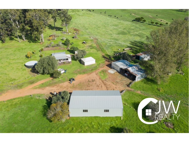 96 Pugsley Road, Lowden WA 6240