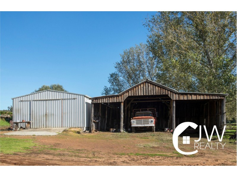 96 Pugsley Road, Lowden WA 6240