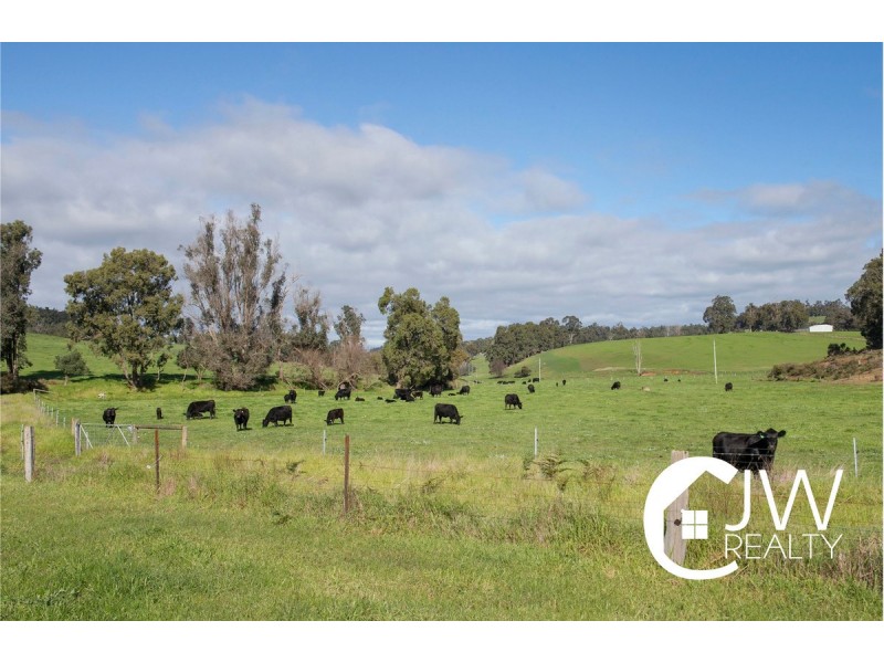 96 Pugsley Road, Lowden WA 6240