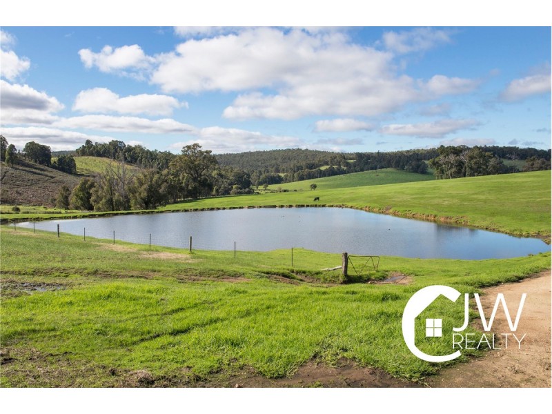 96 Pugsley Road, Lowden WA 6240