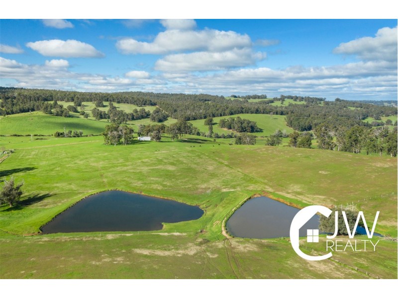 96 Pugsley Road, Lowden WA 6240