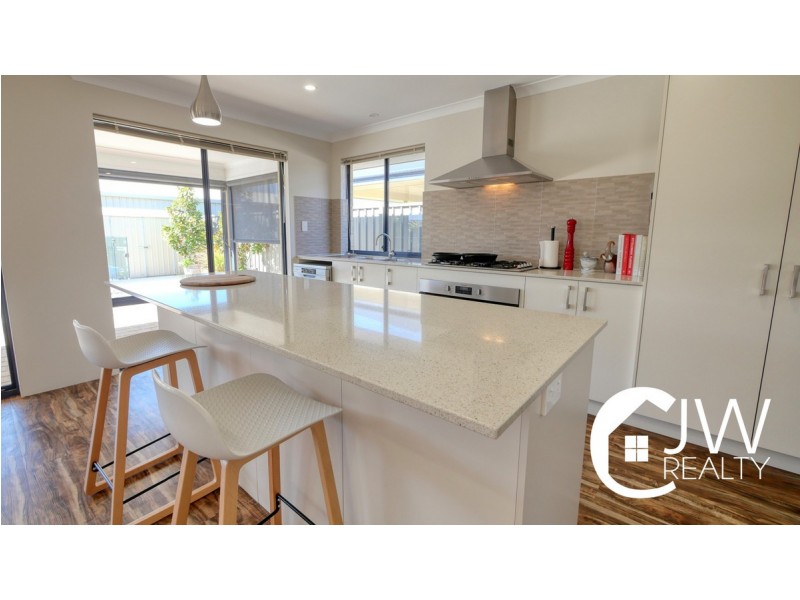 136 Napoleon Promenade, Kealy WA 6280