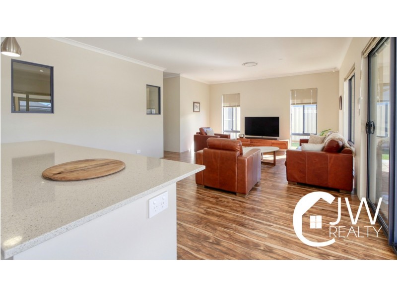 136 Napoleon Promenade, Kealy WA 6280