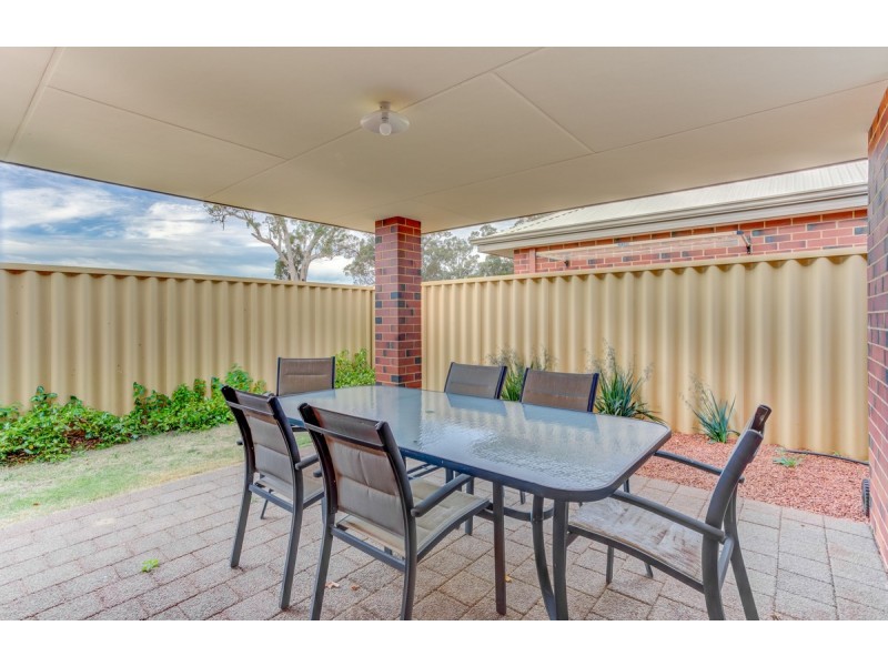 5 Antibes Way, Yalyalup WA 6280