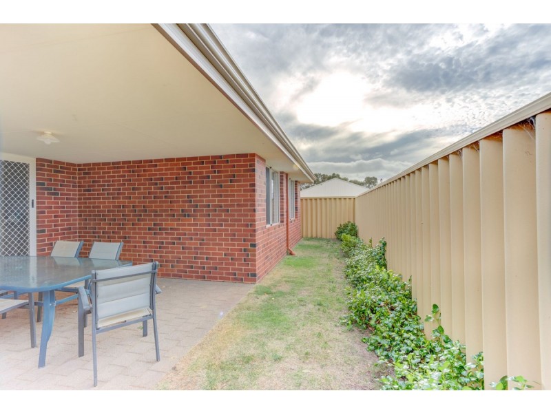 5 Antibes Way, Yalyalup WA 6280