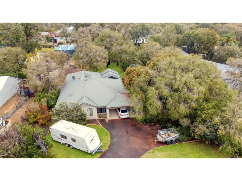 22 Klaehn Crescent, Yalyalup WA 6280