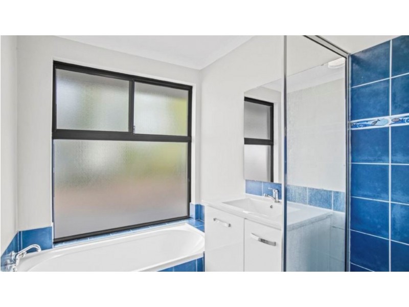 22 Klaehn Crescent, Yalyalup WA 6280