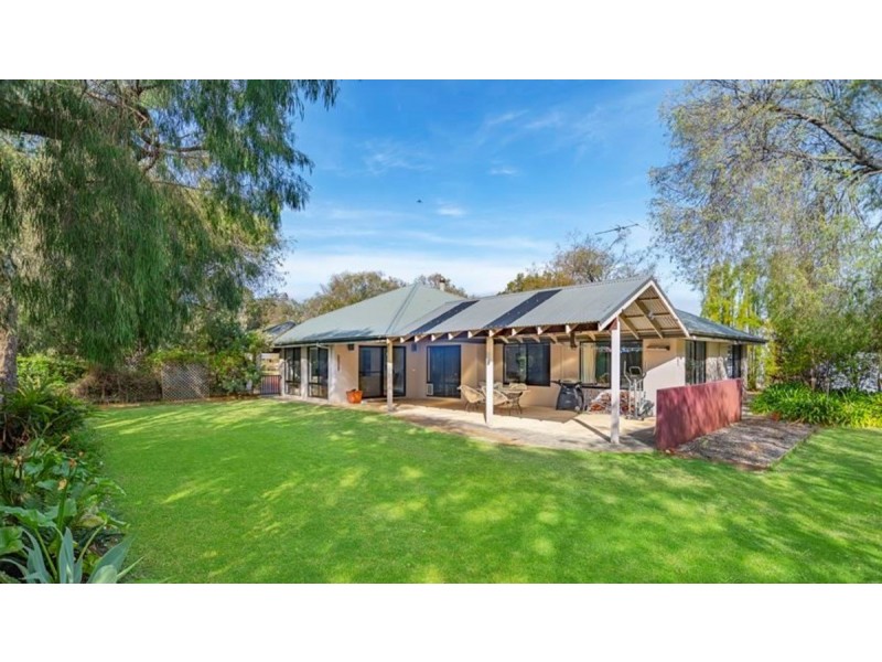 22 Klaehn Crescent, Yalyalup WA 6280