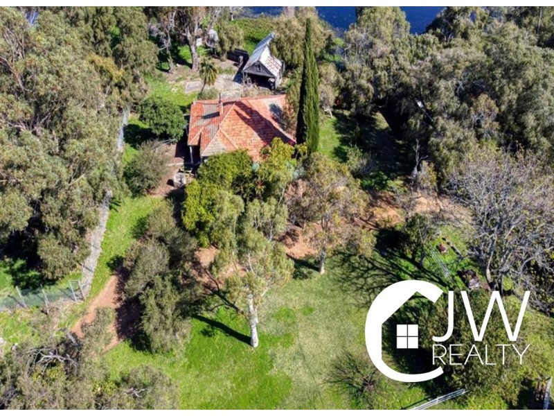 60 Sherwood Crs, Broadwater WA 6280