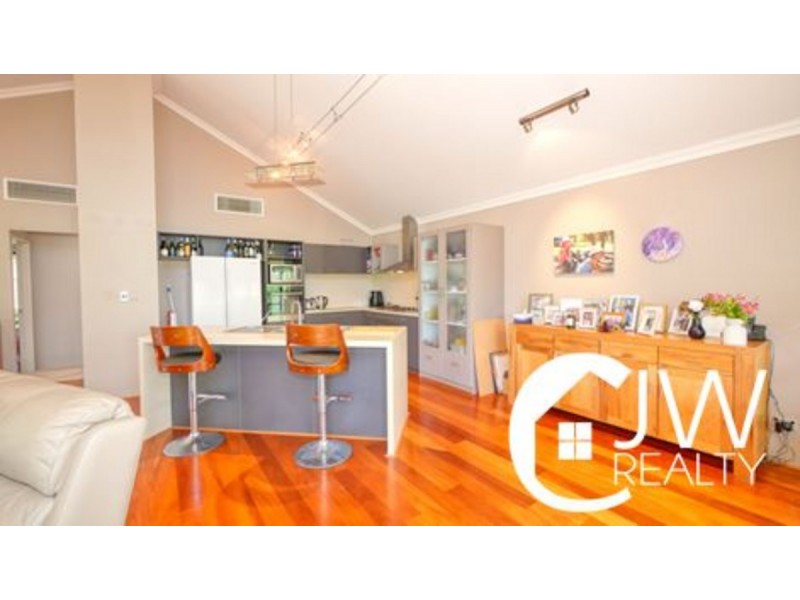 8 Marsupial Bend, Broadwater WA 6280