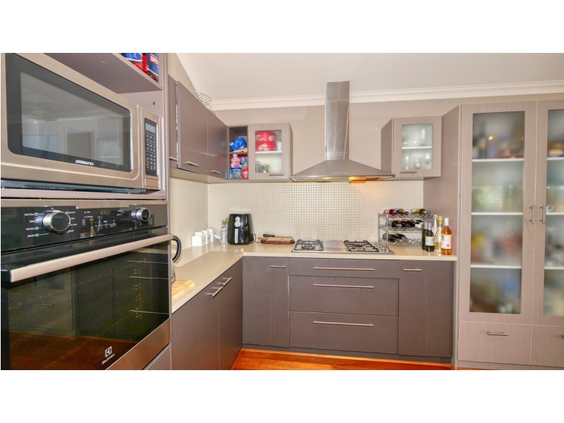 8 Marsupial Bend, Broadwater WA 6280