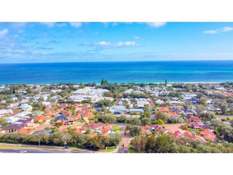 8 Marsupial Bend, Broadwater WA 6280