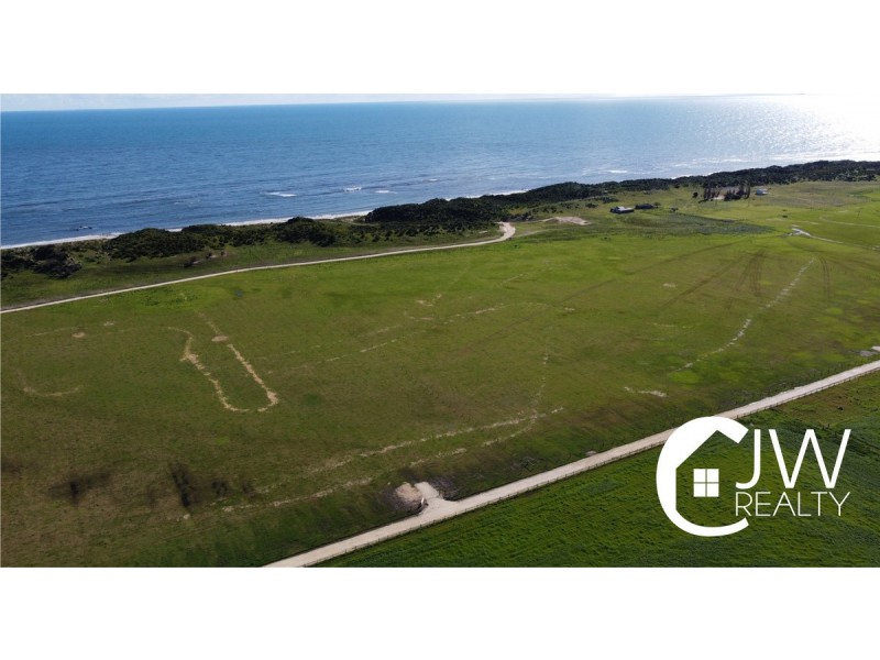 12 Edwards Road, Stirling Estate WA 6271