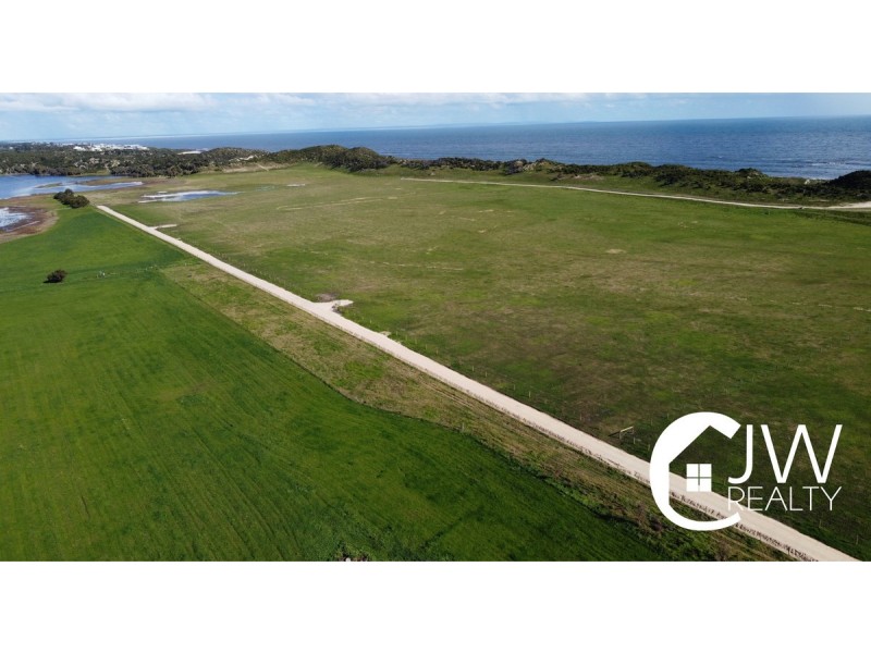 13 Edward, Stirling Estate WA 6271