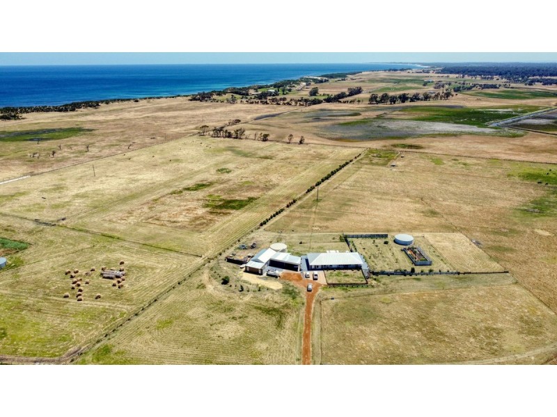 88 Edwards Road, Stirling Estate WA 6271