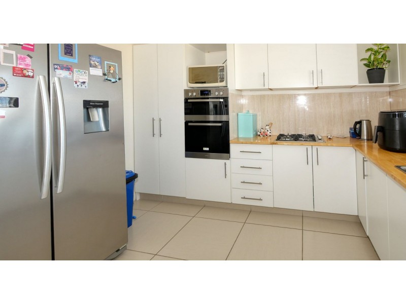 88 Edwards Road, Stirling Estate WA 6271