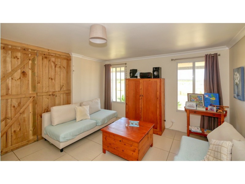 88 Edwards Road, Stirling Estate WA 6271