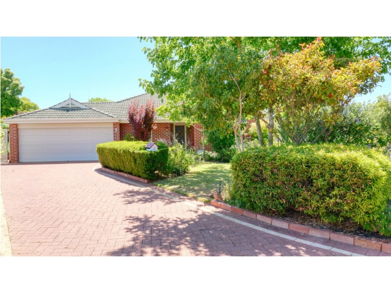 7 Shelduck Court, Broadwater WA 6280