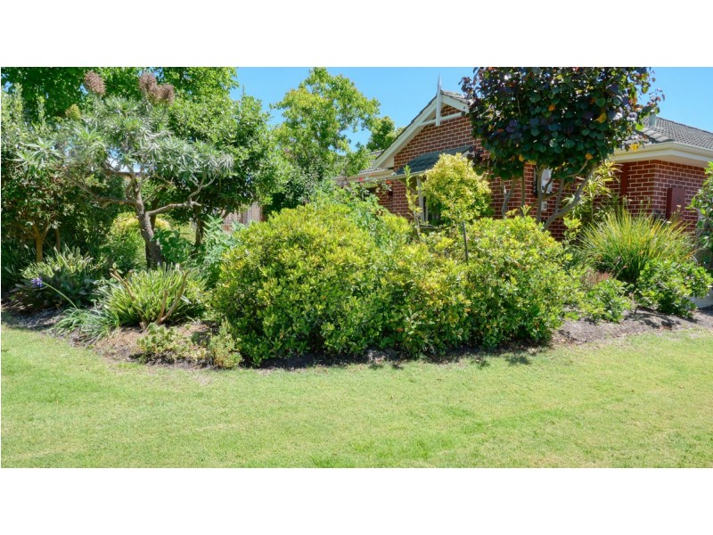 7 Shelduck Court, Broadwater WA 6280