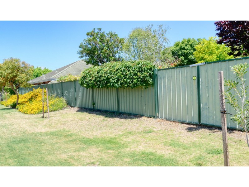 7 Shelduck Court, Broadwater WA 6280