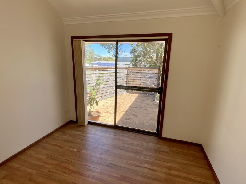 28 CHAPMAN Street, Dunsborough WA 6281