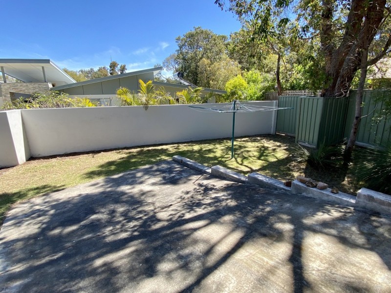 28 CHAPMAN Street, Dunsborough WA 6281