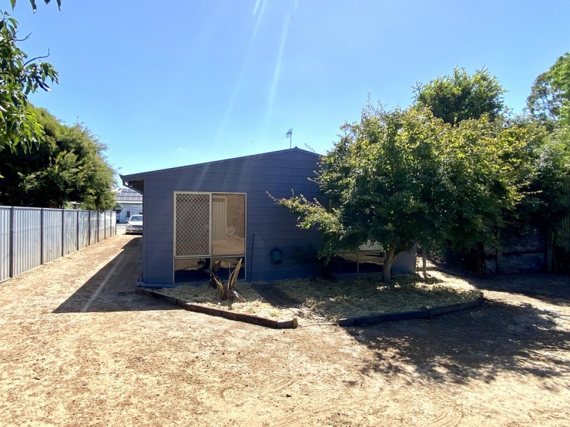 69 WARREN Road, Nannup WA 6275