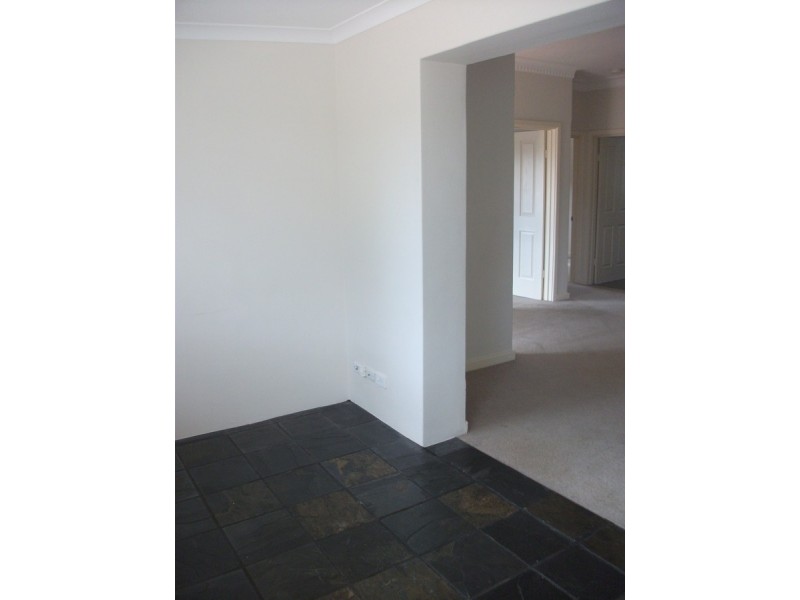 16 Pegus Street, Thornlie WA 6108