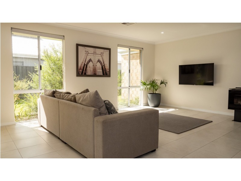 1 Bendjar Grove, Vasse WA 6280