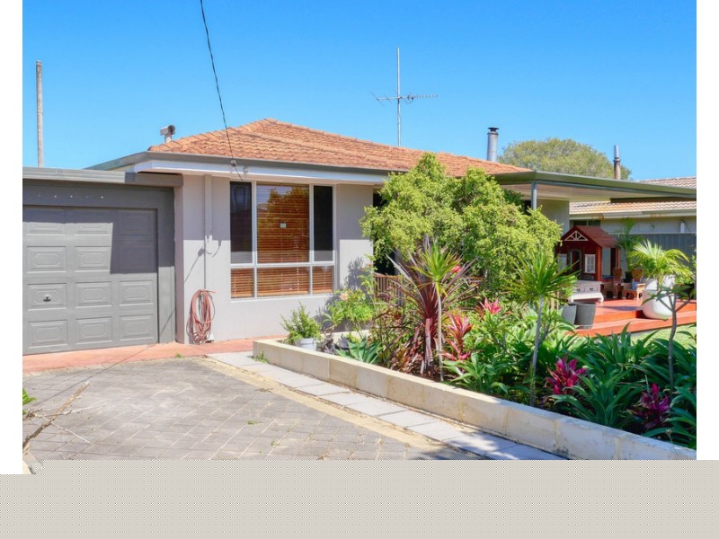 26 Johnston Avenue, West Busselton WA 6280