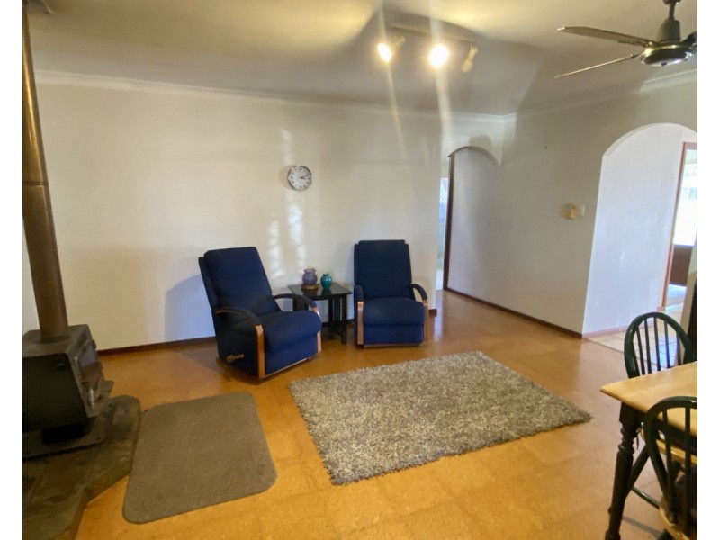 13 Johnston Avenue, West Busselton WA 6280