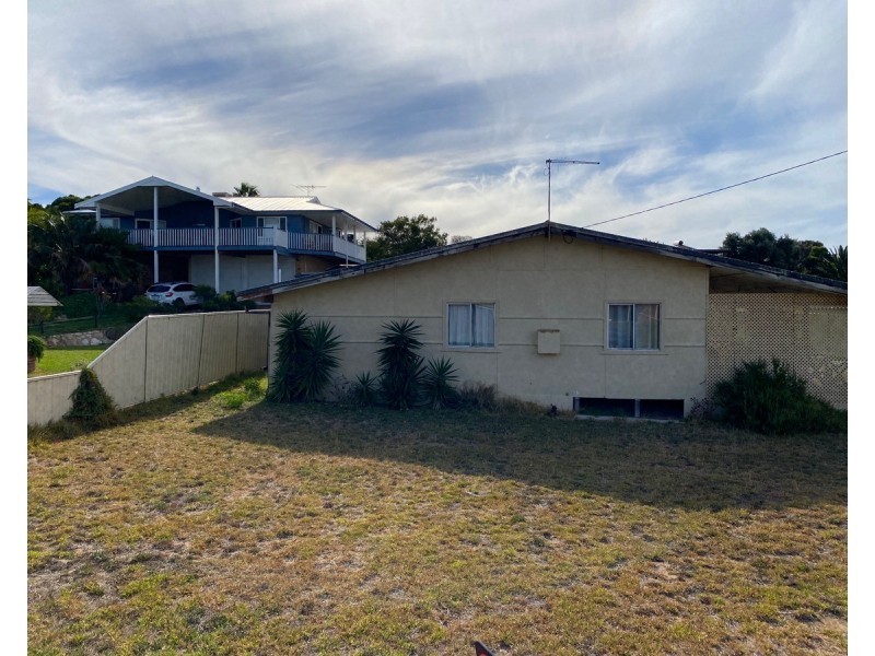 13 Sandra Street, Falcon WA 6210