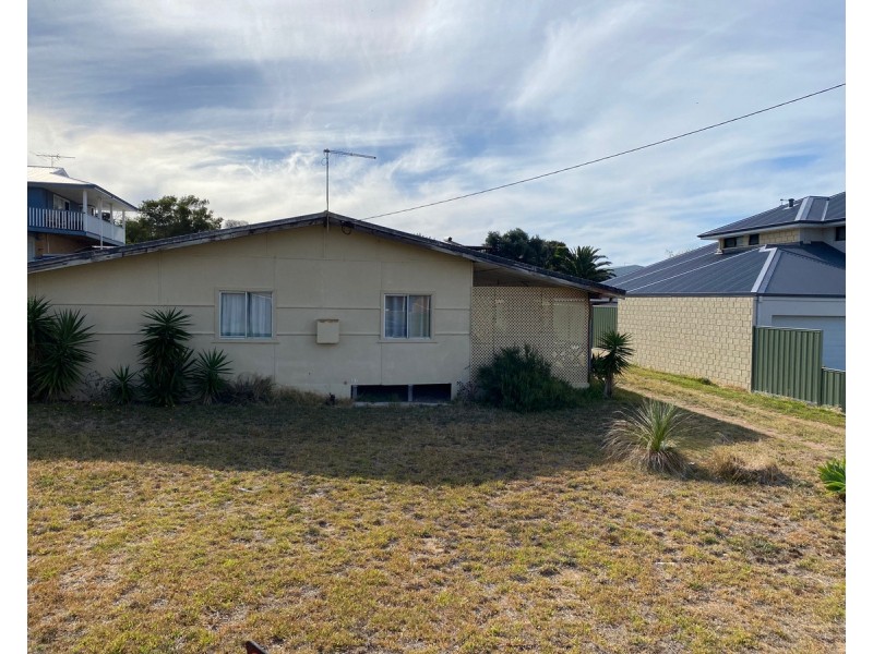 13 Sandra Street, Falcon WA 6210