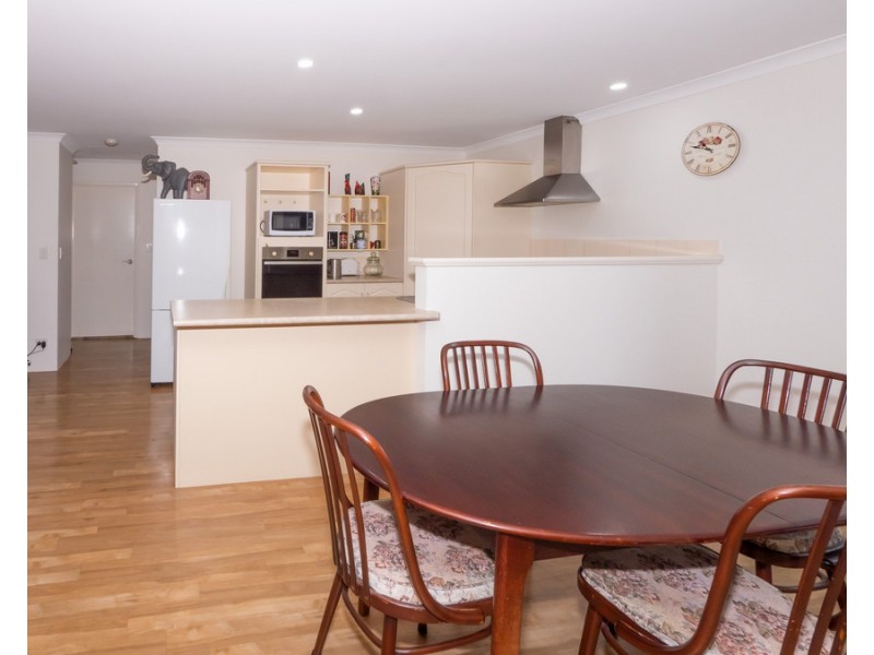 8/66 Carey Street, Busselton WA 6280