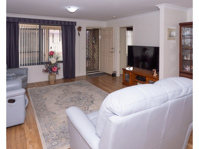 8/66 Carey Street, Busselton WA 6280