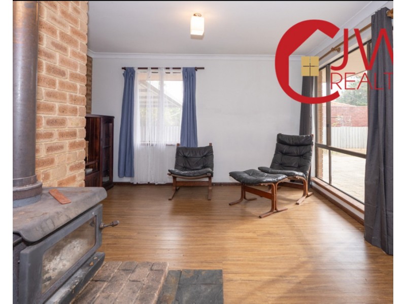 2 Backhouse Street, West Busselton WA 6280