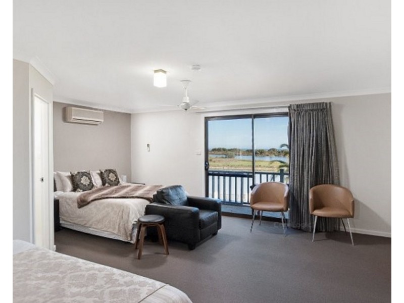 24 Lockville Road, Wonnerup WA 6280