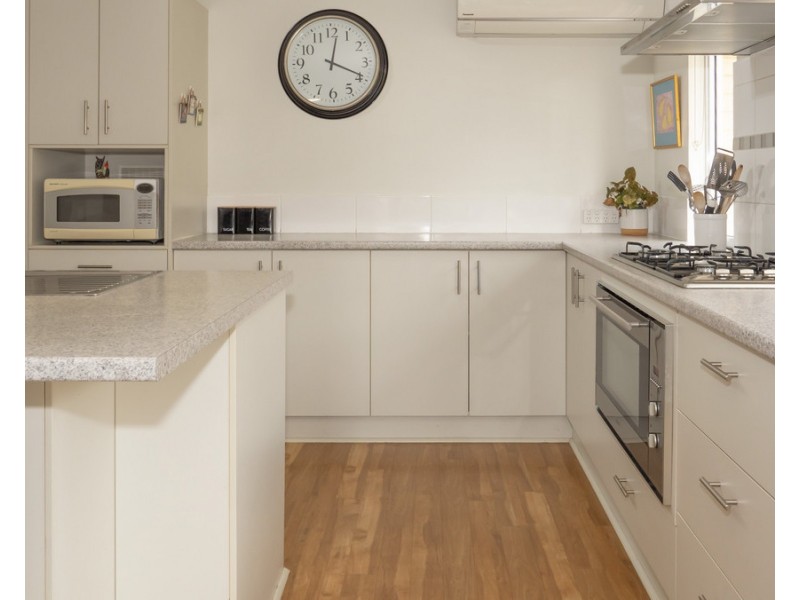 2 Koel Way, Broadwater WA 6280