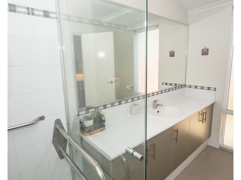 2 Koel Way, Broadwater WA 6280